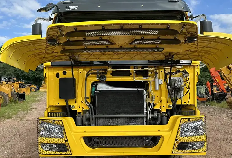 SINOTRUK HOWO SINOTRUK HOWO Product - Interior View - Image 4