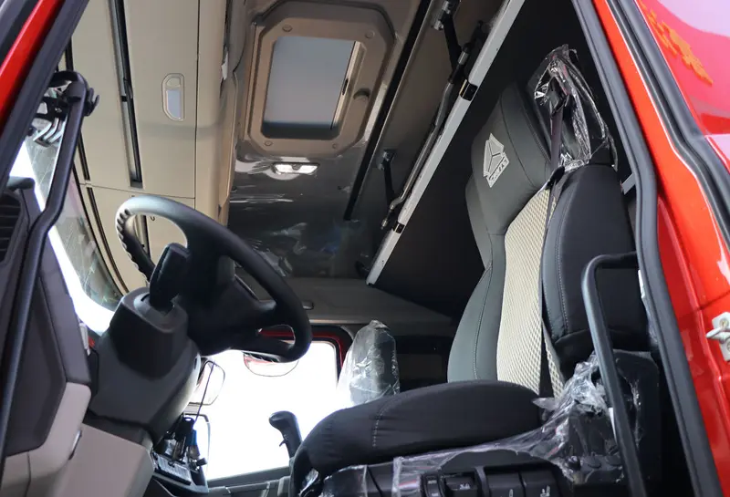 Sinotruk Howo Max Tractor Head South Africa