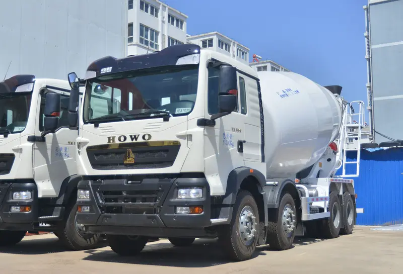 HOWO Mixer Truck