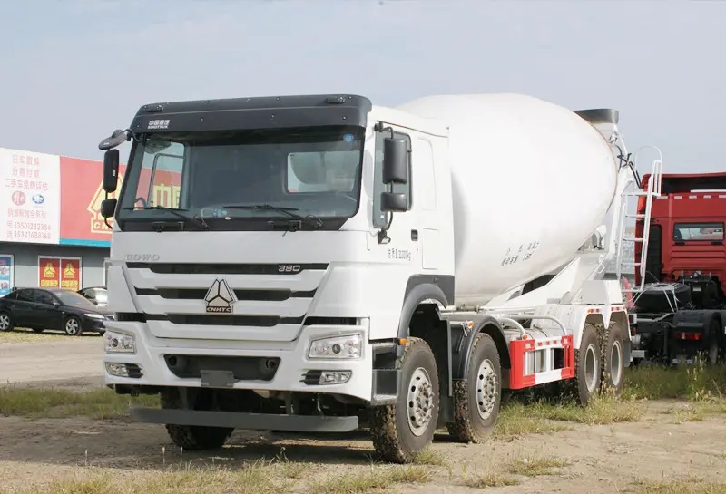 Sinotruk Howo 380 Mixer Truck