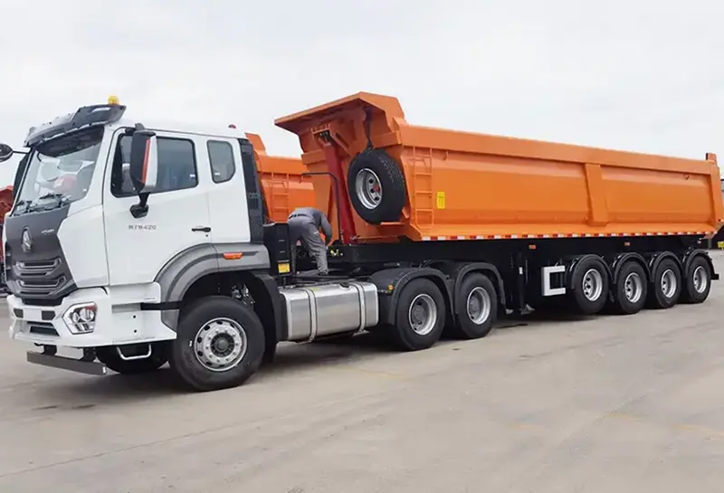 SINOTRUK HOWO SINOTRUK HOWO Product - Rear View - Image 3