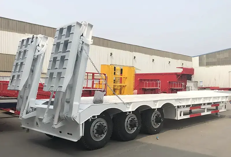 Sinotruk Howo Low Bed Semi Trailer