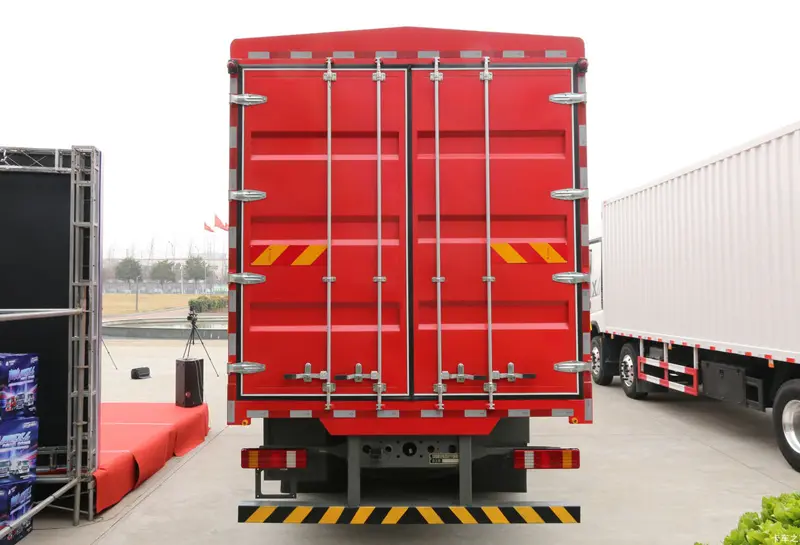 SINOTRUK HOWO SINOTRUK HOWO Product - Top View - Image 5