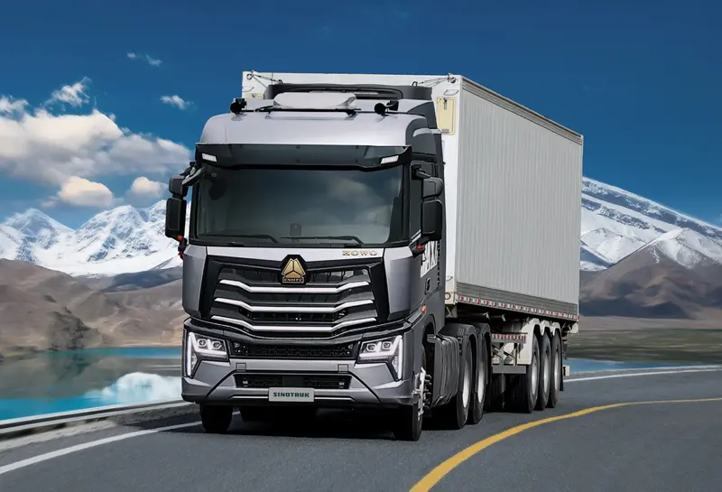 Sinotruk Howo MAX Cargo Truck