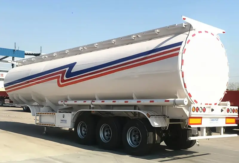 Sinotruk Trailer Oil Tank Truck