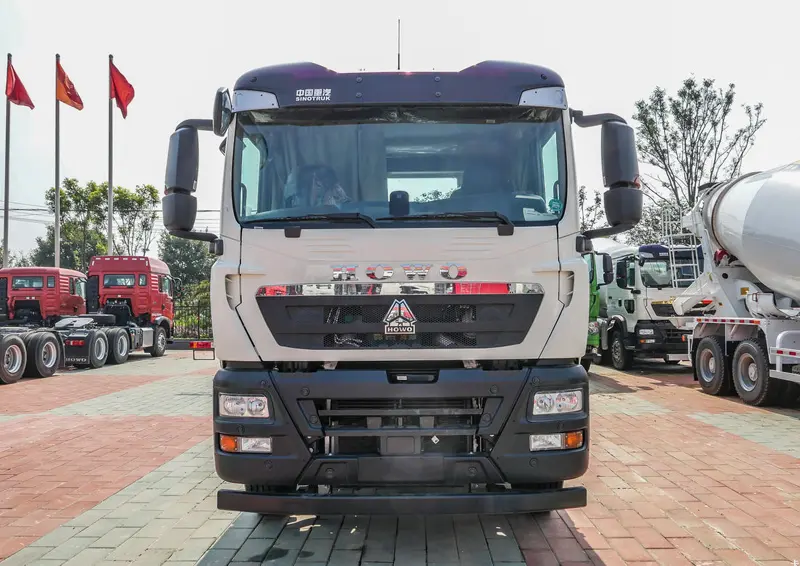 SINOTRUK HOWO SINOTRUK HOWO Product - Interior View - Image 4