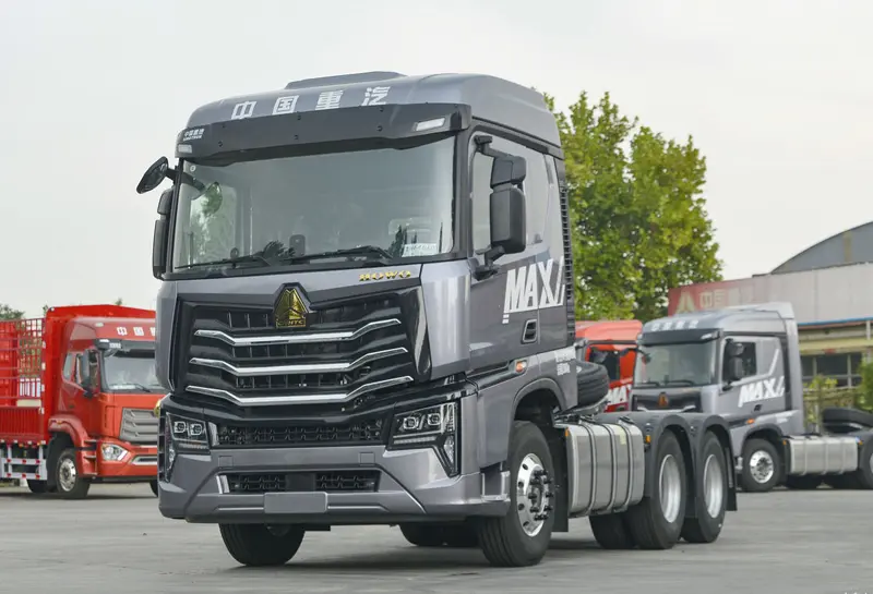 Sinotruk Howo MAX 6x4 Tractor Truck
